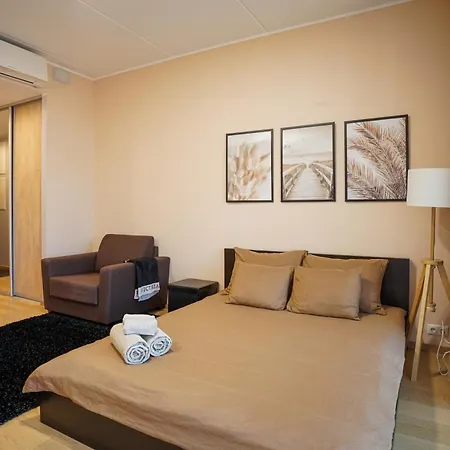 Cozy City Center Studioapartment, Free Parking Parnu Exterior photo